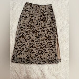 Leopard Print Midi Skirt with Side Slit - Tan/Black